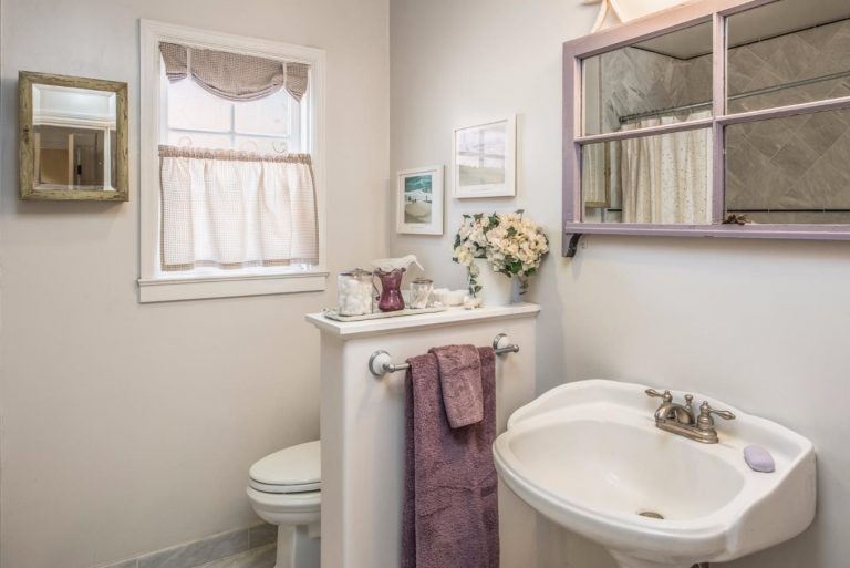 Candy Cane Lane Cottage Storybook Home in CA