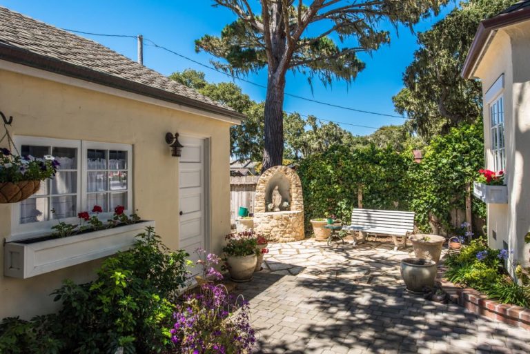 Candy Cane Lane Cottage Storybook Home in CA